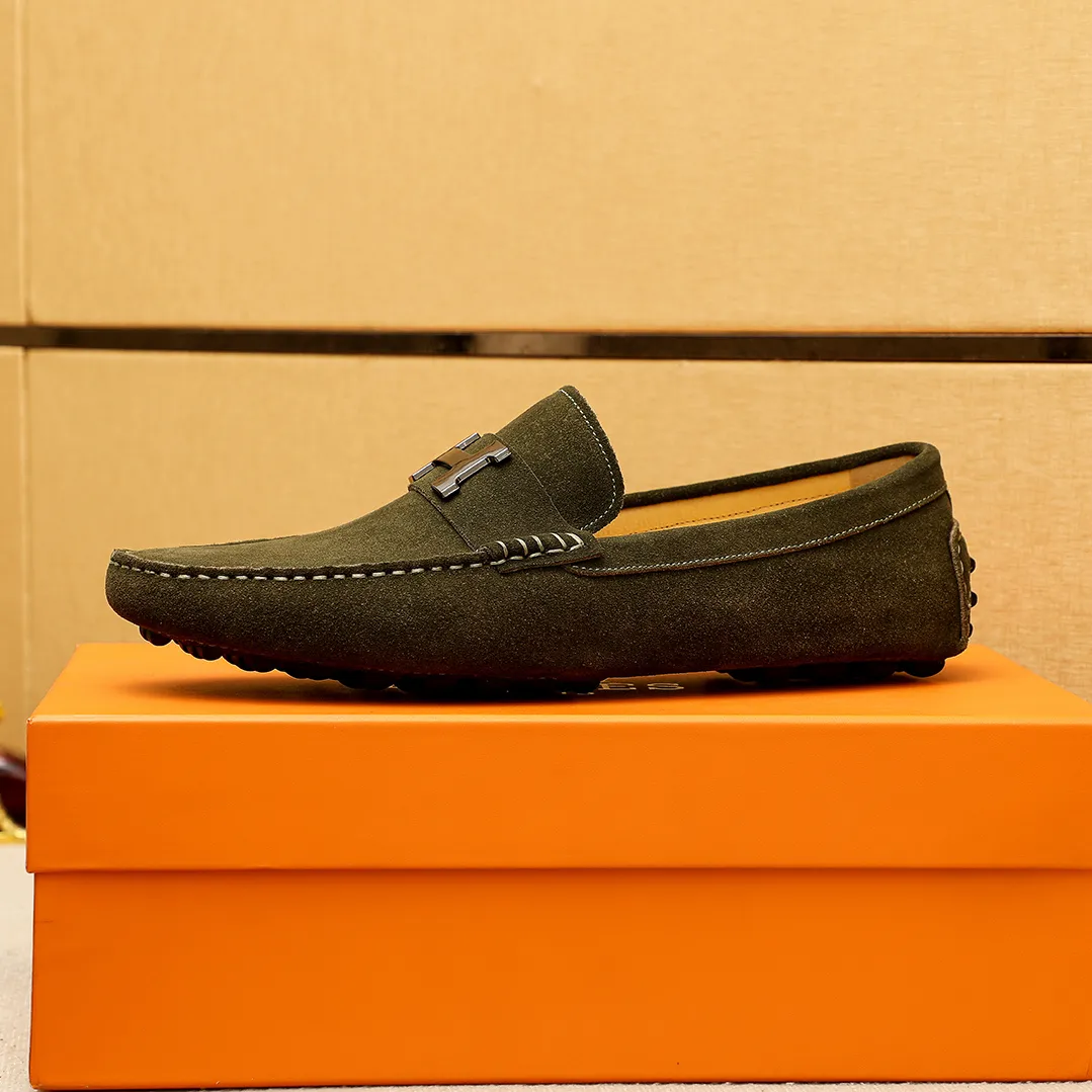 Men's shoes 💰380 💐 Product trademark: HERMES "Hermès" shoes. Regular size: 38-44 (45.46.47🉑️Customized) Product materials: Selected imported first-layer frosted cowhide upper + luxury hardware buckle, imported pig leather lining. Strong three-dimensional visual effect, original outsole color: 2 colors available